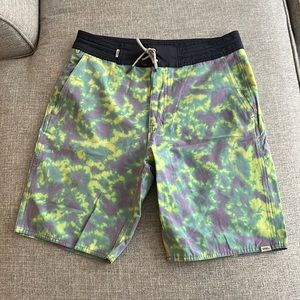VANS Deck Siders Tie-Dye Swim Shorts Trunks